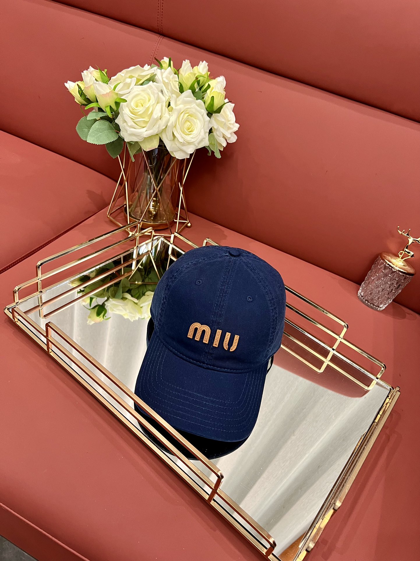 miu miu hat model 10